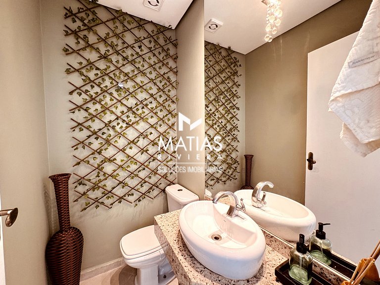 Luxury Retreat w/ Pool & Jacuzzi - Hanga Roa