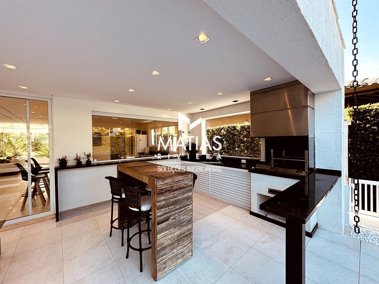 Luxury Retreat w/ Pool & Jacuzzi - Hanga Roa