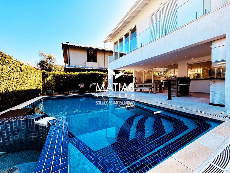 Luxury Retreat w/ Pool & Jacuzzi - Hanga Roa