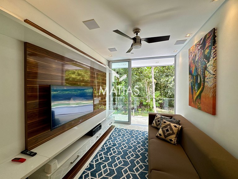 Luxurious 5BR Home w/ Pool & Jacuzzi - Riviera