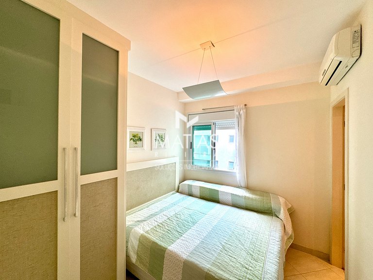 Apto 250m da Praia Riviera de São Lourenço