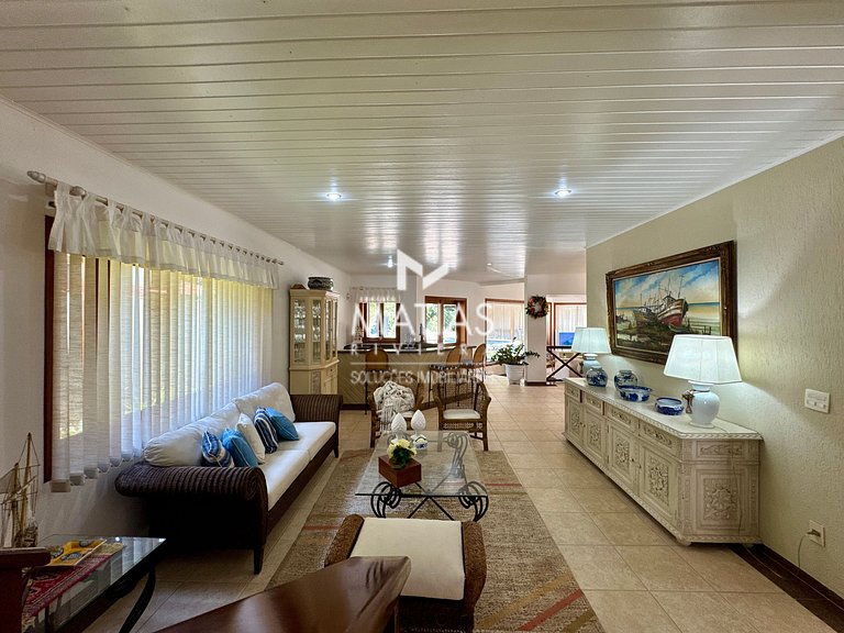 Luxury Retreat w/ Pool & Jacuzzi - Hanga Roa