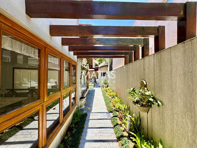 Casa 250m da Praia da Riviera de São Lourenço