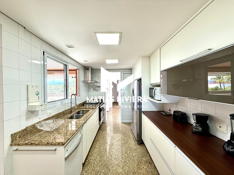 Apto Vista Mar 4 Suítes Riviera de São Lourenço