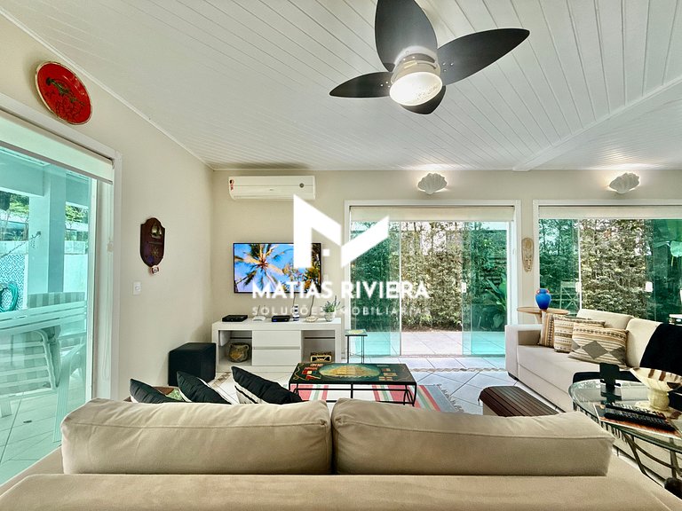 Riviera de São Lourenço 5 Suítes, Piscina com Raia