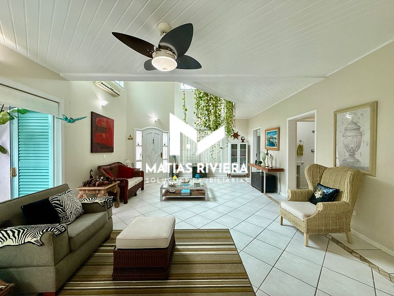 Riviera de São Lourenço 5 Suítes, Piscina com Raia