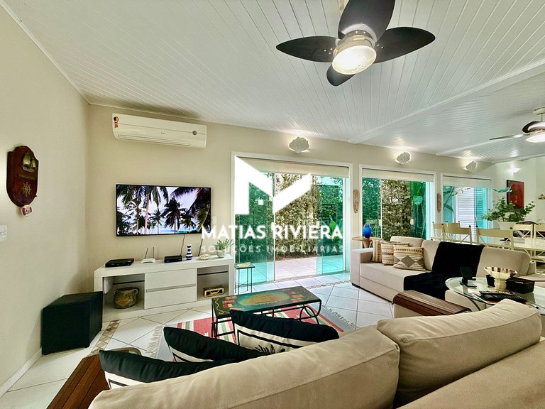 Riviera de São Lourenço 5 Suítes, Piscina com Raia