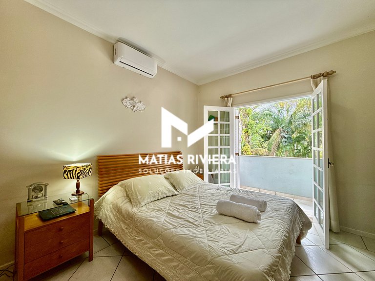 Riviera de São Lourenço 5 Suítes, Piscina com Raia