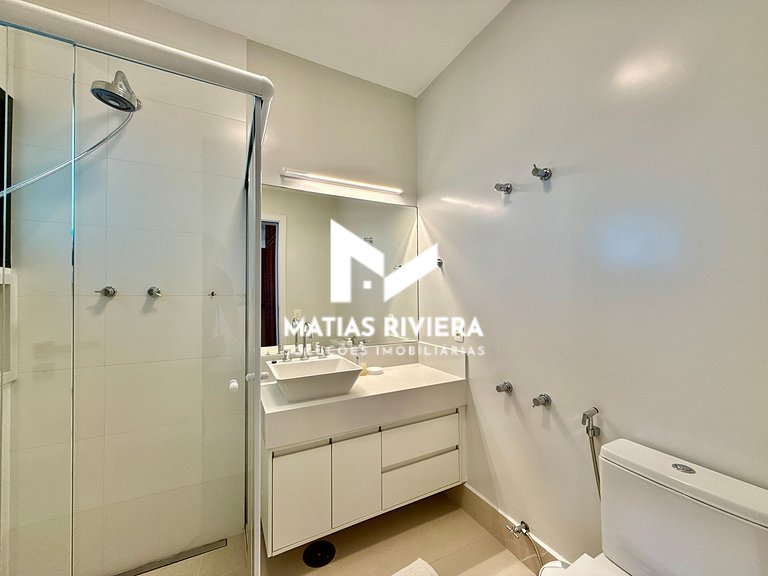 Apto. 20 metros da Praia Riviera de São Lourenço