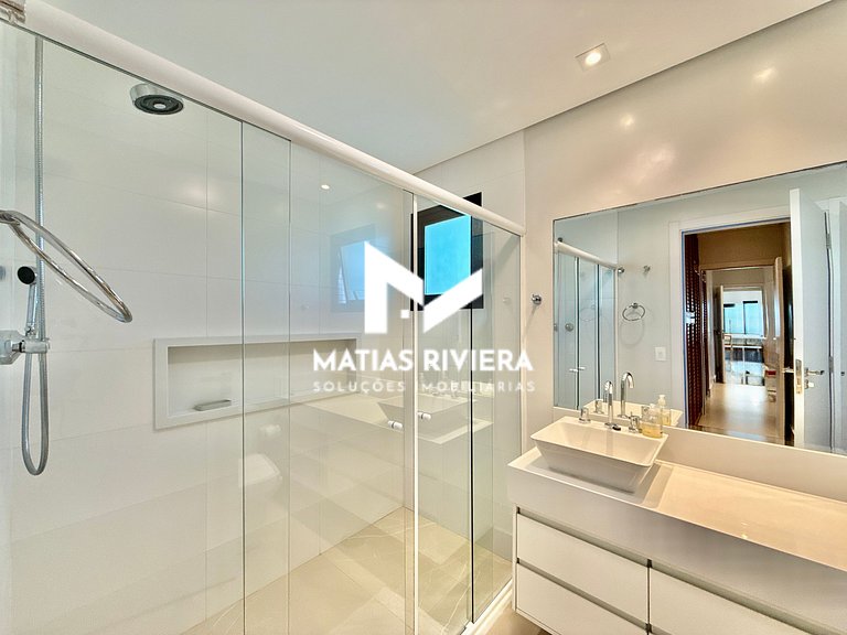 Apto. 20 metros da Praia Riviera de São Lourenço