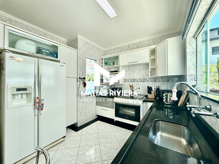 Ótima Casa com Piscina e Churrasqueira - Hanga Roa