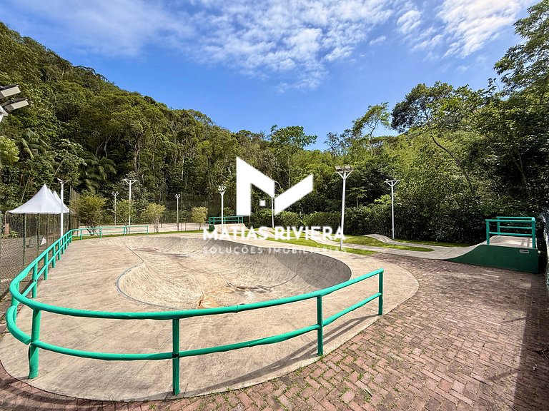 Casa de Luxo na Praia Semi-Privativa em Iporanga