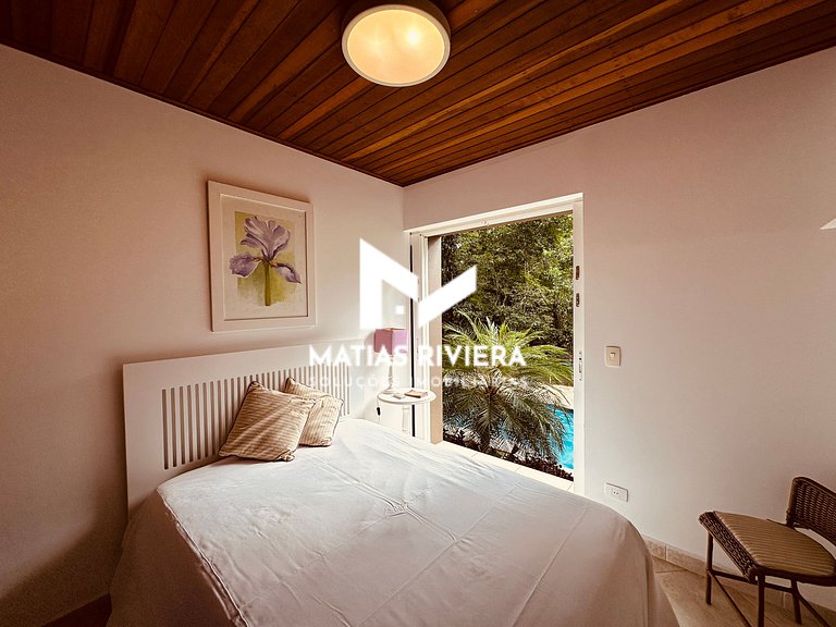 Casa de Luxo na Praia Semi-Privativa em Iporanga