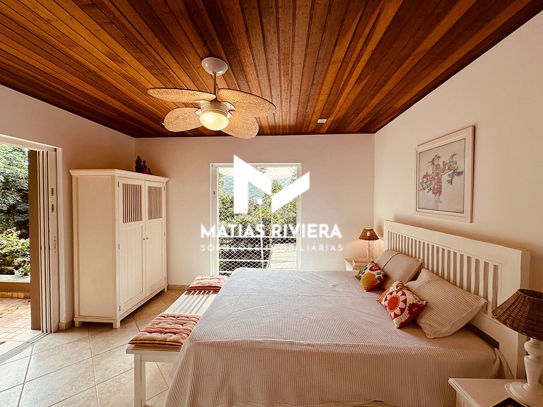 Casa de Luxo na Praia Semi-Privativa em Iporanga