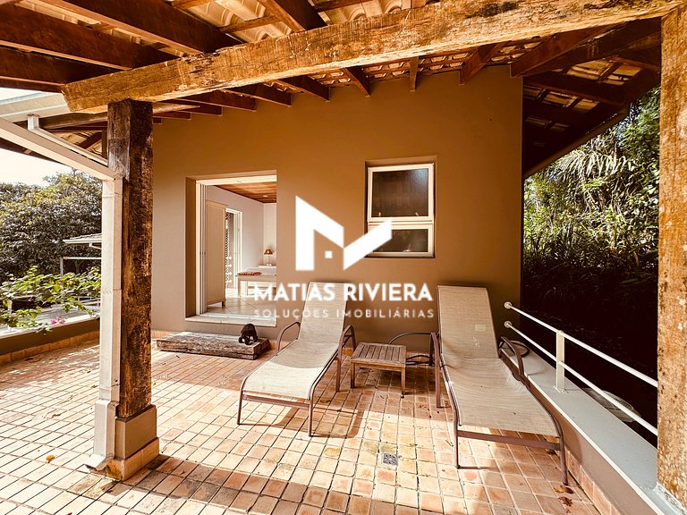 Casa de Luxo na Praia Semi-Privativa em Iporanga