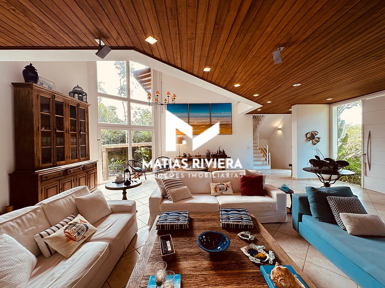 Casa de Luxo na Praia Semi-Privativa em Iporanga