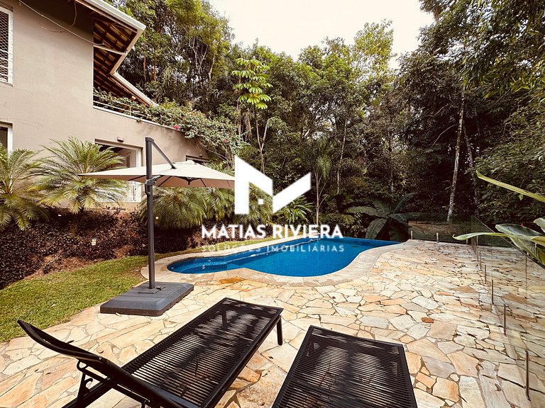 Casa de Luxo na Praia Semi-Privativa em Iporanga