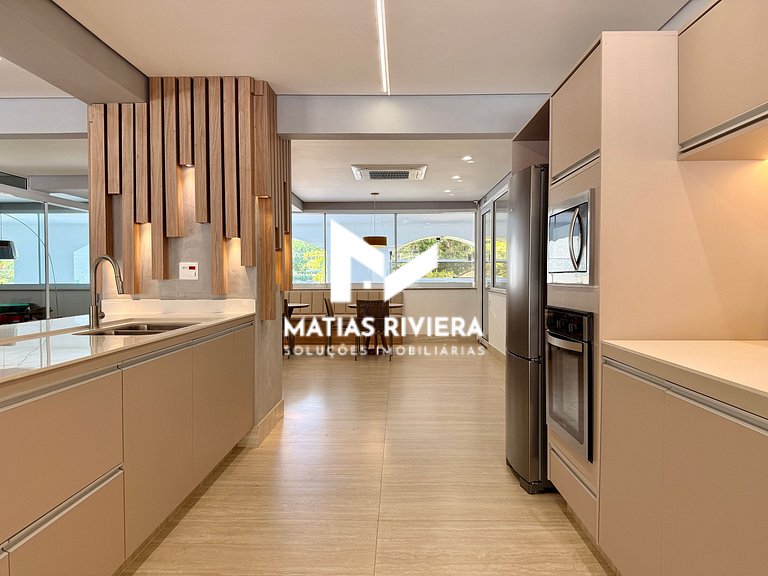 Apto Riviera c/ 3 Dorm. perto da Praia e Shopping